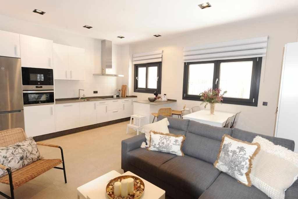 Estupendo Piso Nuevo En Playa Victoria Apartment Cádiz Exterior foto