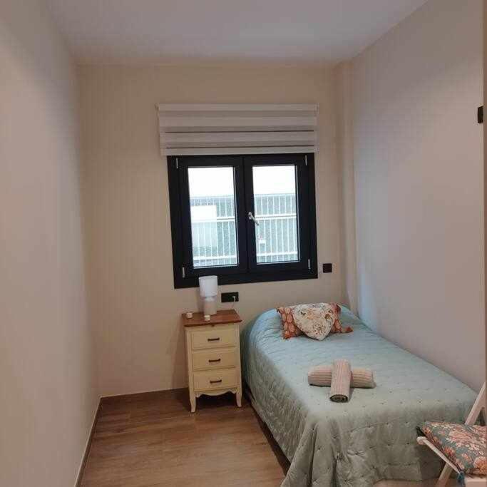 Estupendo Piso Nuevo En Playa Victoria Apartment Cádiz Exterior foto